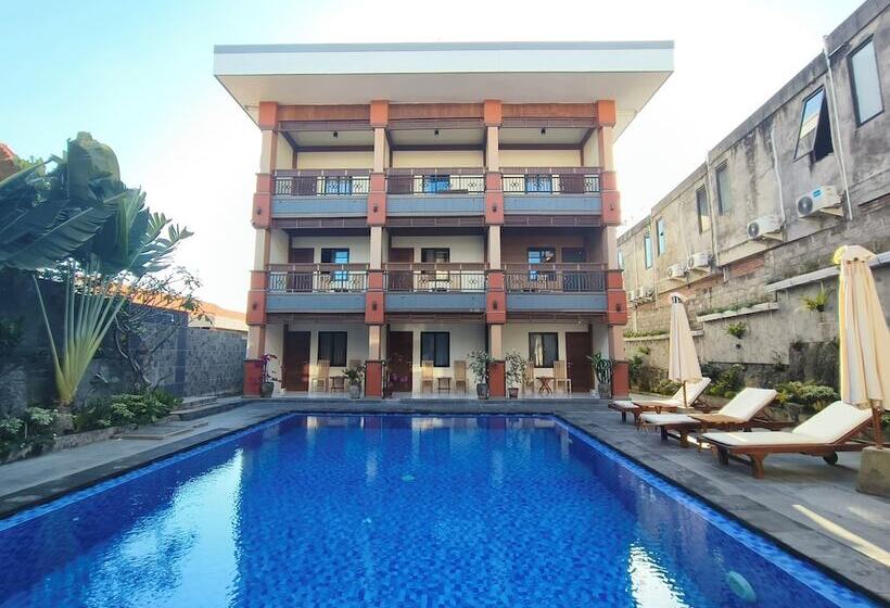 호텔 The Tunjung Boutique Resort
