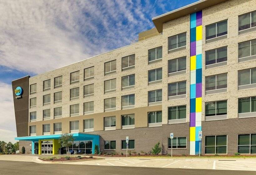 هتل Tru By Hilton Raleigh Garner