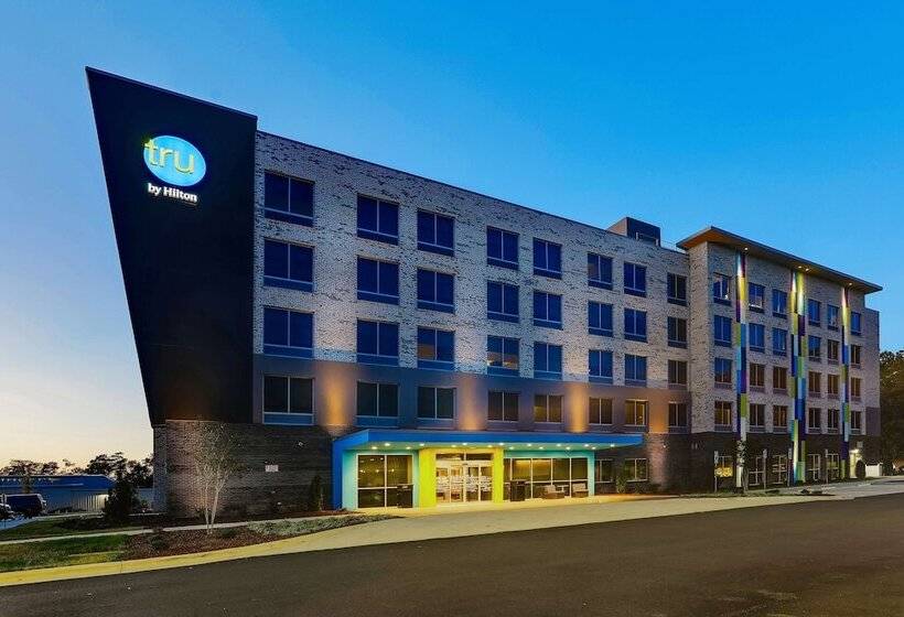 هتل Tru By Hilton Raleigh Garner