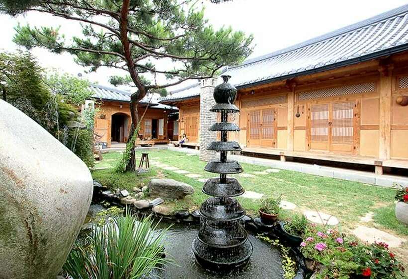 بنسيون Jeonju Doldamjip Hanok Stay