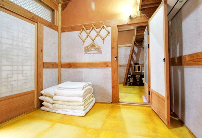 بنسيون Jeonju Doldamjip Hanok Stay