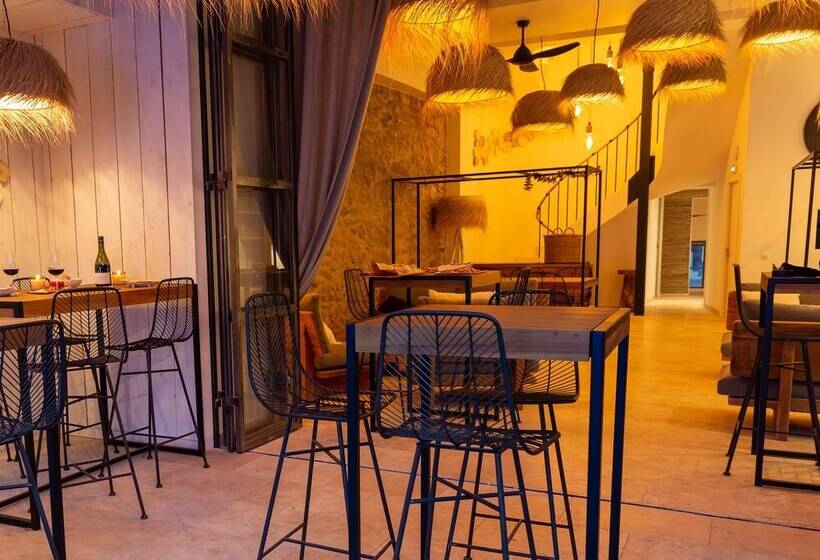 پانسیون Maison Le S