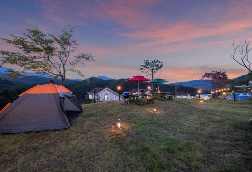 بنسيون Yangpyeong Palace Resort