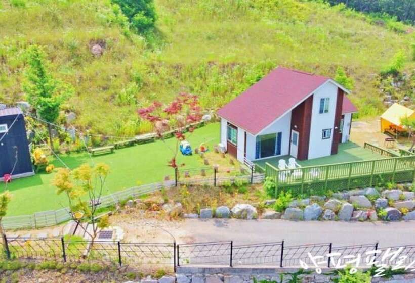 بنسيون Yangpyeong Palace Resort