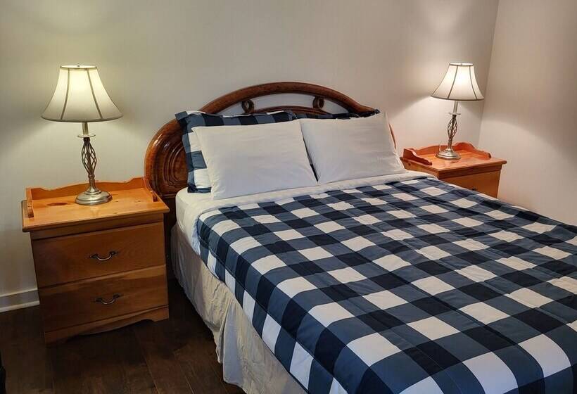 Scoodic Motel