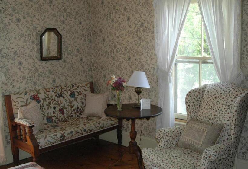 The Garrison House Inn