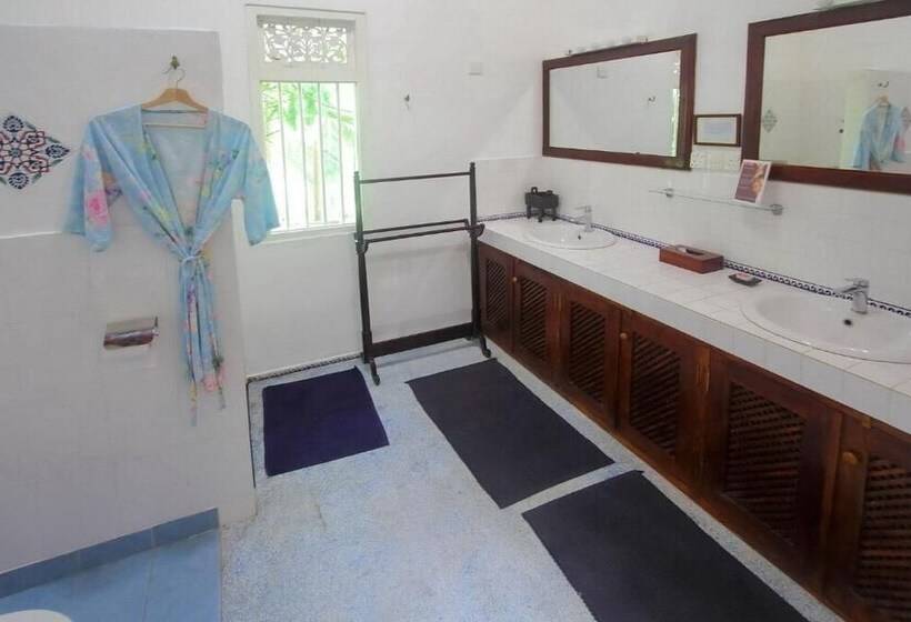 Отель Apa Villa Illuketia