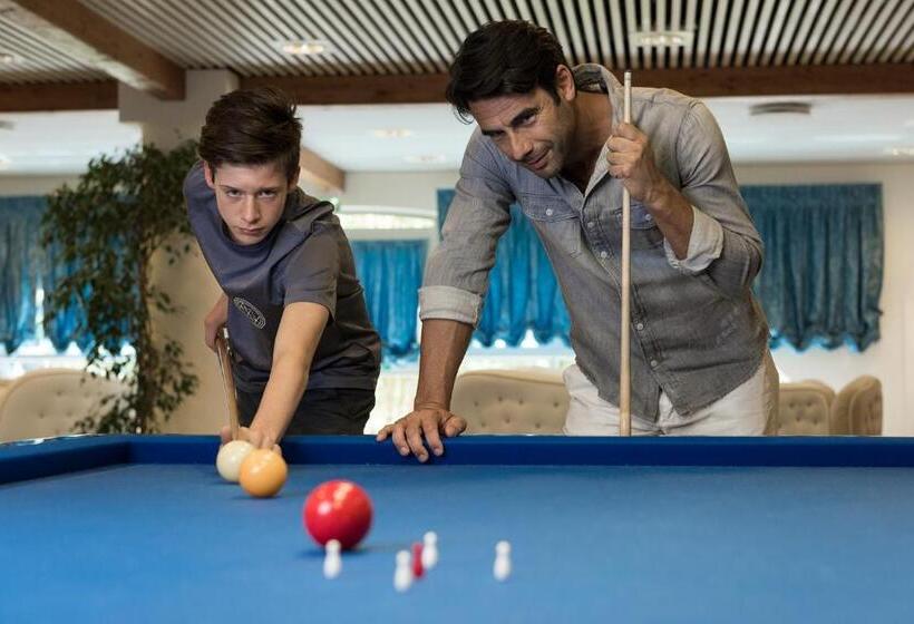 Fotos del hotel Apart Holiday:  36