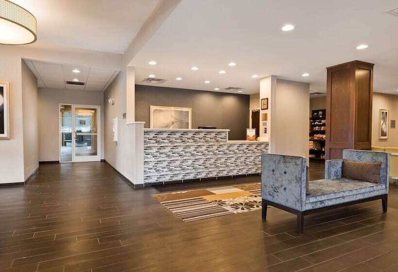 فندق Best Western Plus Boardman Inn & Suites