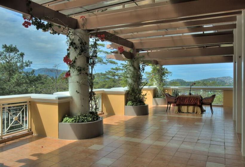 בית מלון כפרי Elizabeth Baguio