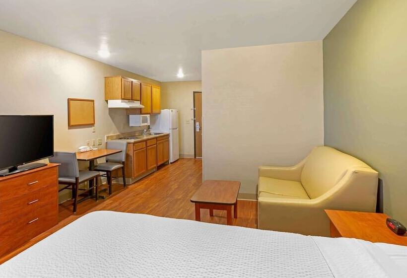 בית מלון כפרי Extended Stay America Select Suites  Kansas City  Stadium