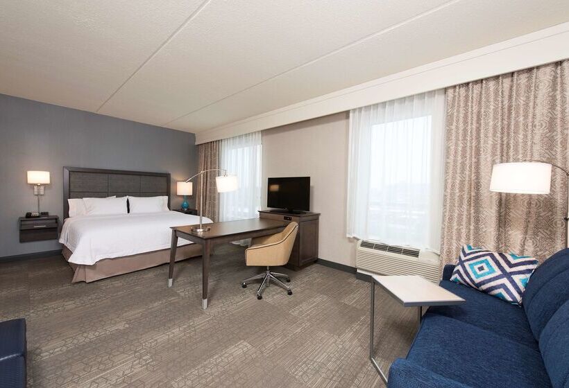 هتل Hampton Inn And Suites Grand Rapids Downtown