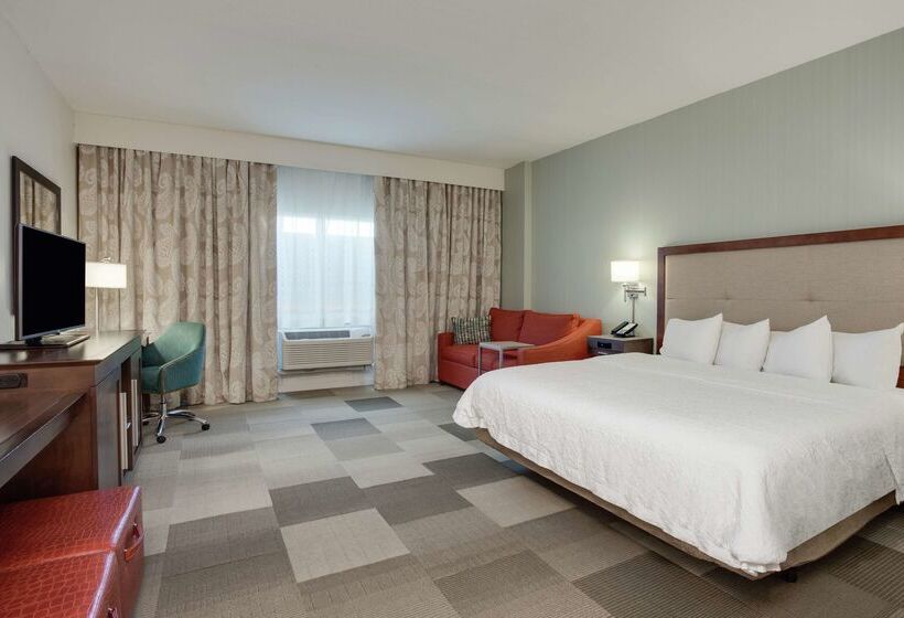 فندق Hampton Inn & Suites Deland