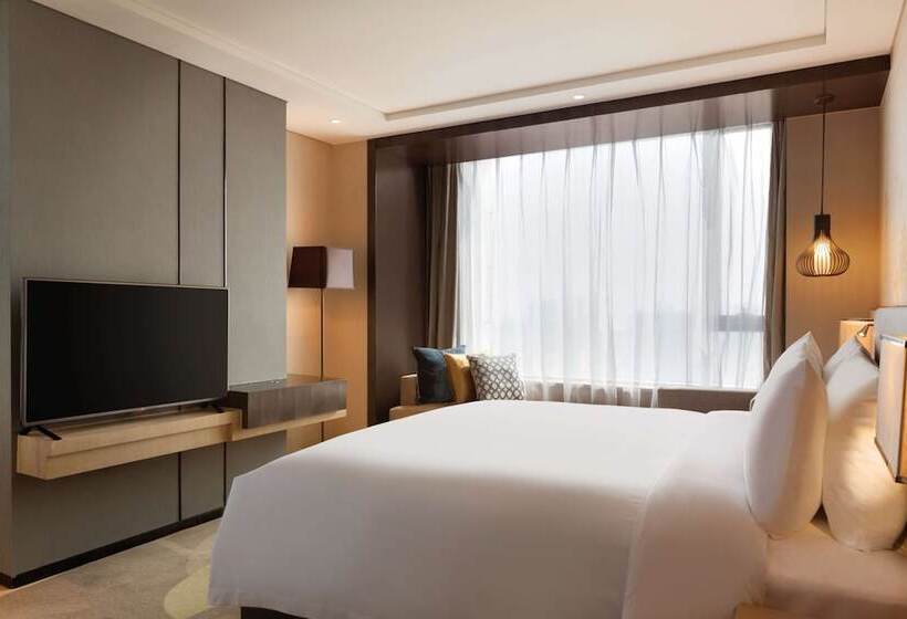 ホテル Hilton Garden Inn Dandong