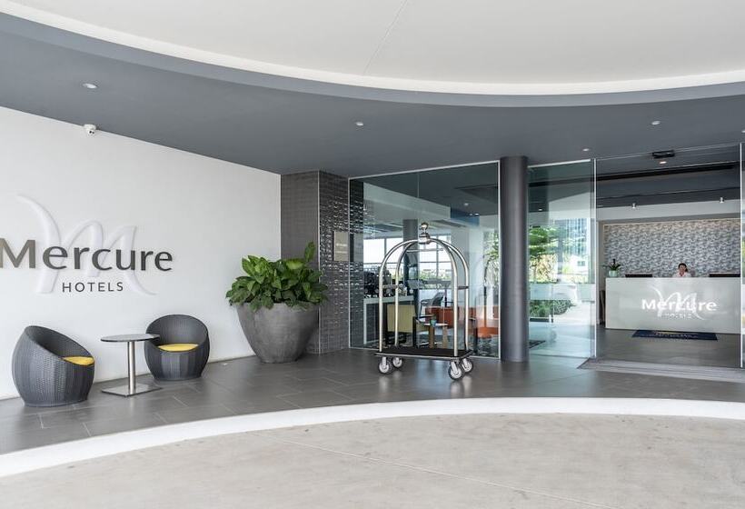 هتل Mercure Sunshine Coast Kawana Waters