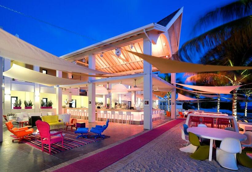 هتل Papagayo Beach