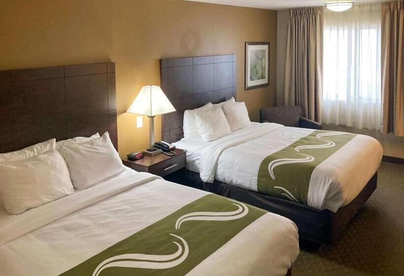 Отель Quality Inn
