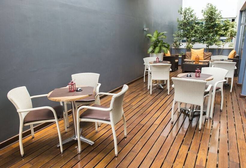 Fotos del hotel Santiago:  29