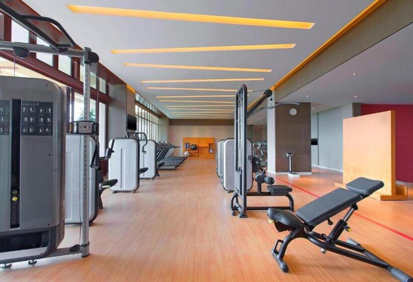 هتل Sheraton Grand Xishuangbanna