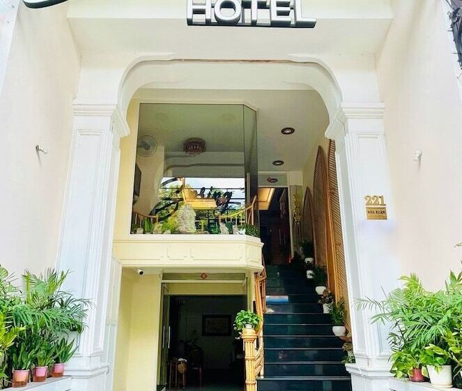 Fotos del hotel Dragon Palace Ii:  5