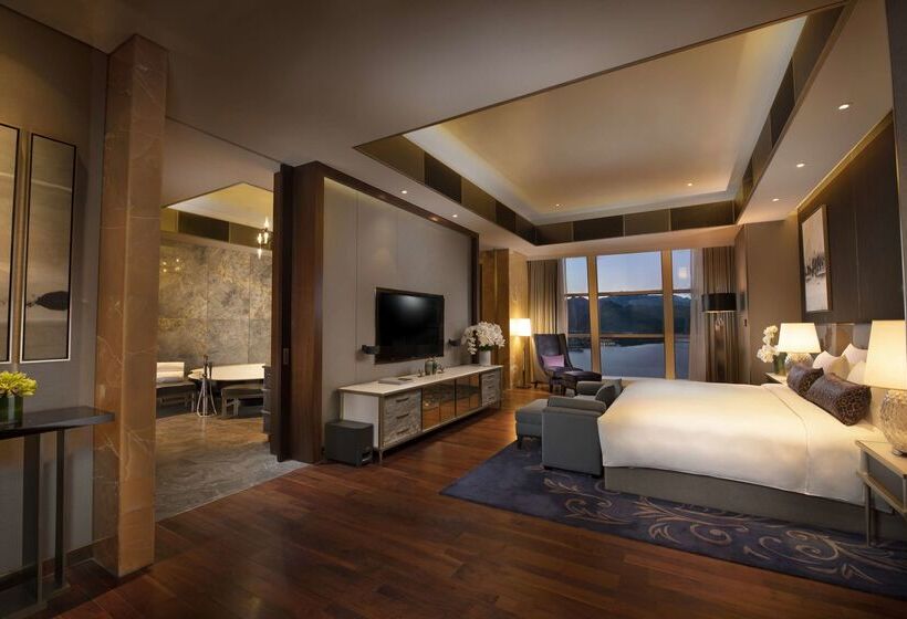 هتل Sunrise Kempinski
