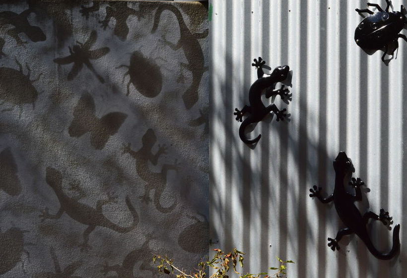 The Lovely Cottages Country Retreat