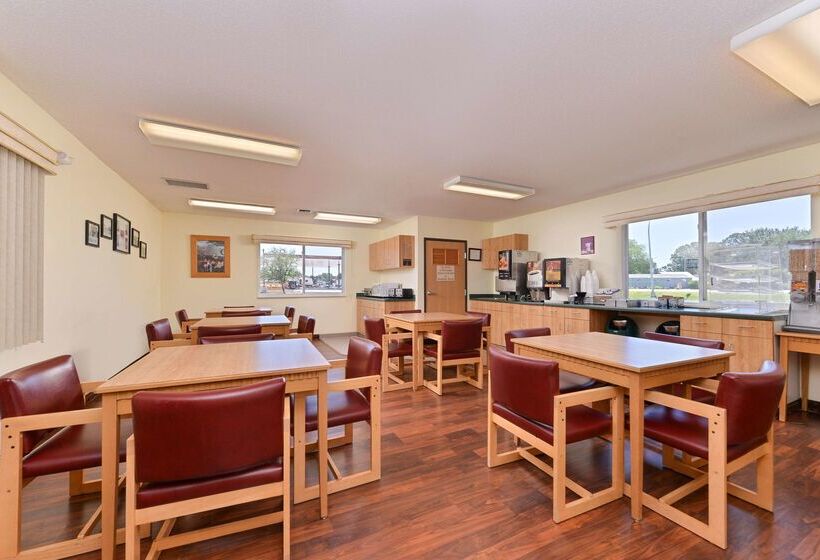 모텔 Americas Best Value Inn & Suites Spring Valley