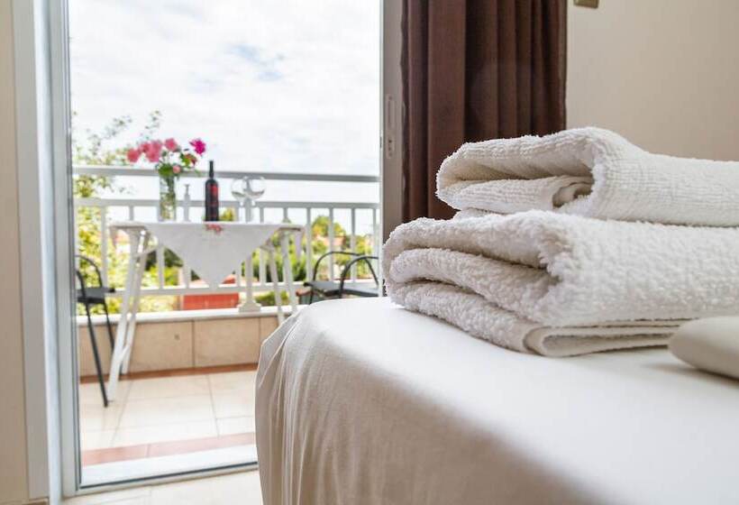 Studios Pieria