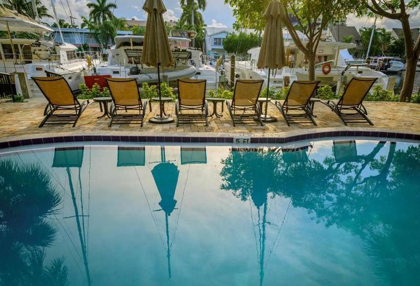 The Villas Las Olas Hotel Apart