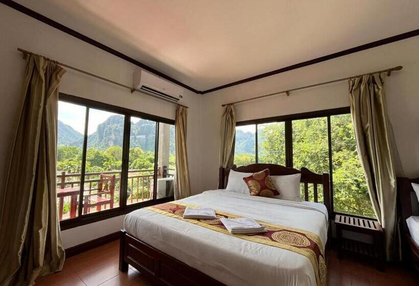 Vang Vieng Hana River View Hotel & Travel