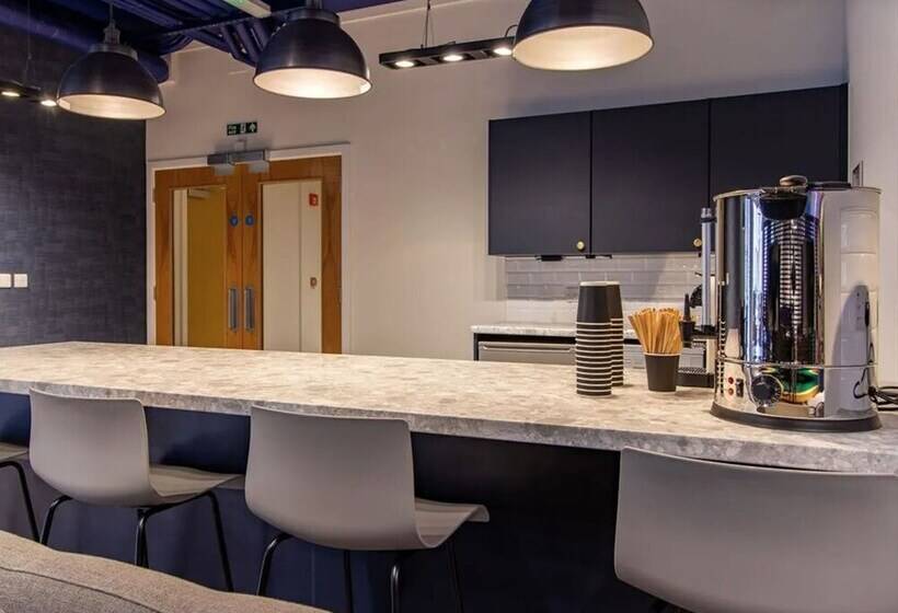 هاستل Ensuite Rooms Students Only Canterbury Campus Accommodation