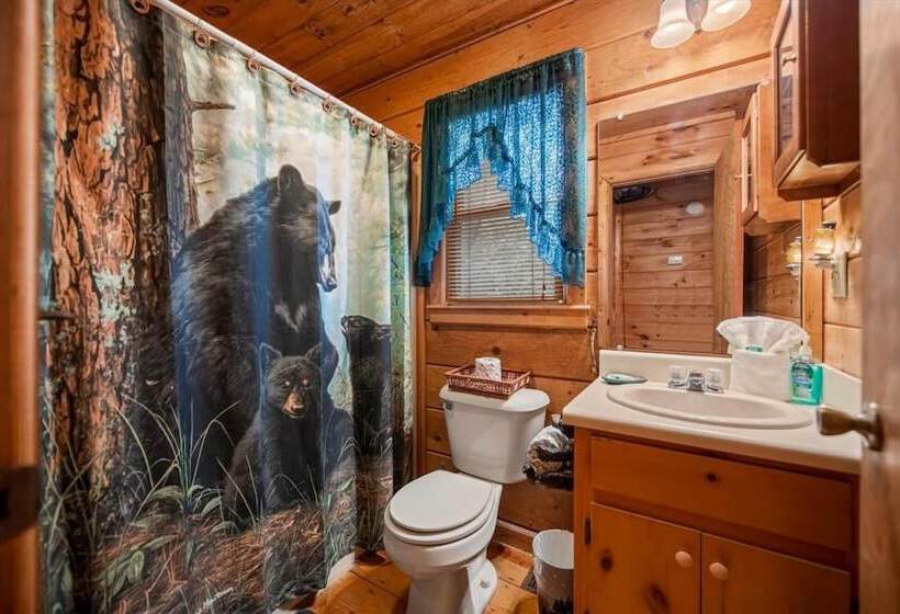 Bear Necessities Cozy Cabin Beside Briar Creek Fire Pit Wifi And Pet Friendly