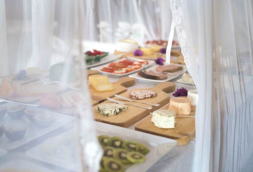 هتل Herdade Da Malhadinha Nova   Relais & Châteaux