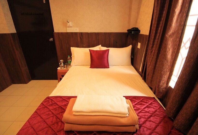 酒店 M.g.r. Park Inn