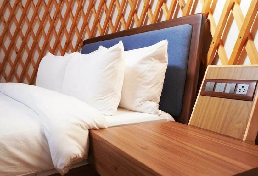 Отель Shanti Resorts