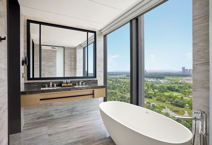 هتل Sheraton Chengdu Pidu