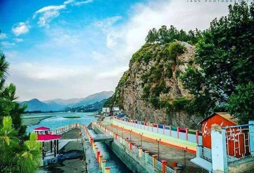 هتل Stay Inn