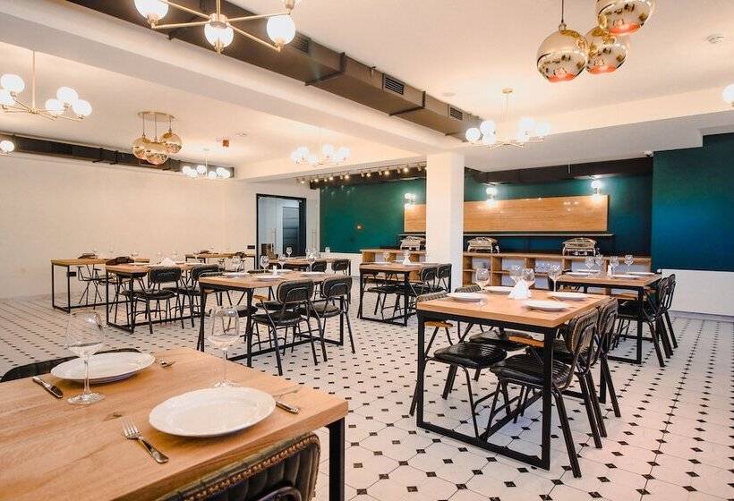 هتل Suatis Resort Kazbegi