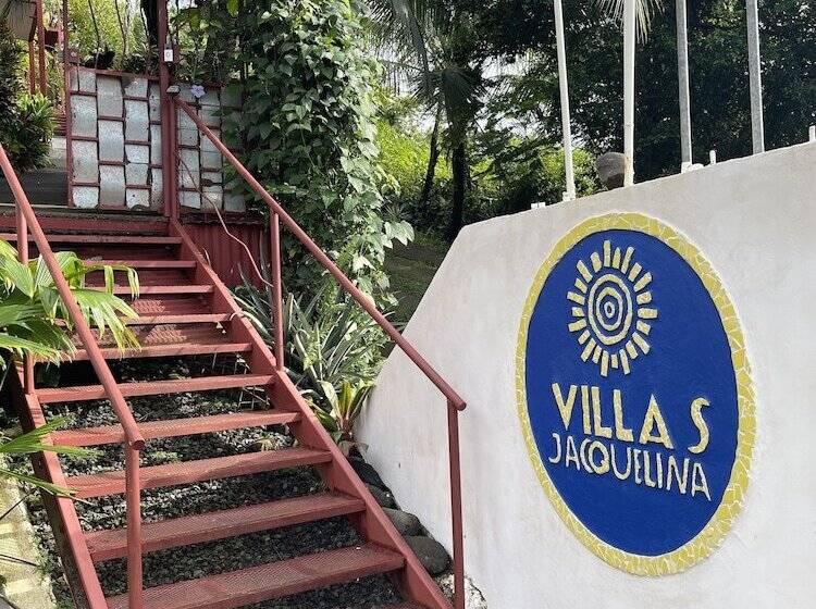 هتل Villas Jacquelina