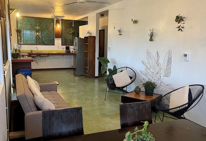 هتل Villas Jacquelina