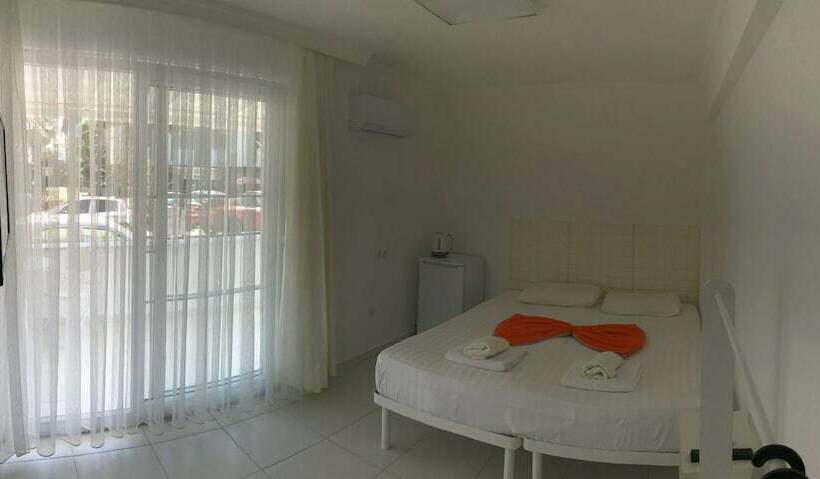 בית מלון כפרי White Suite Rooms