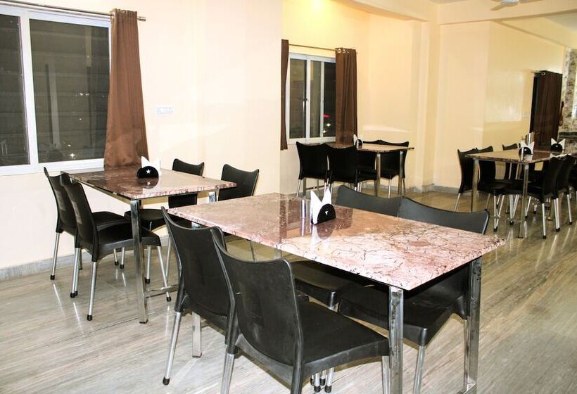 Maruti Group Of Hotels Hotel Shri Naman