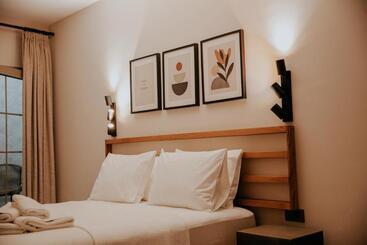 Paye Alaçatı Butik Otel