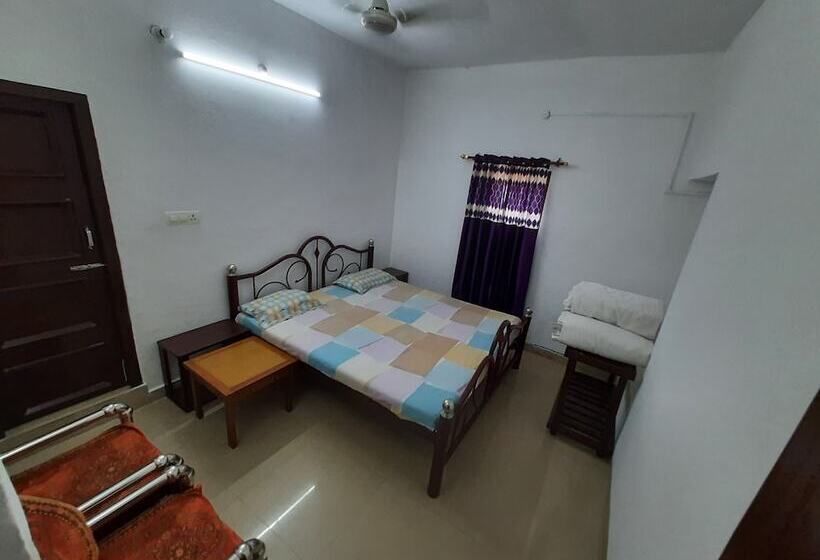 پانسیون Janardan Homestay Lucknow