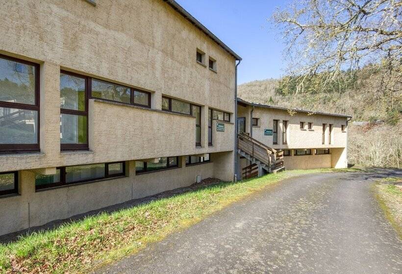 住所  Vacanceole  Le Domaine De Confolant