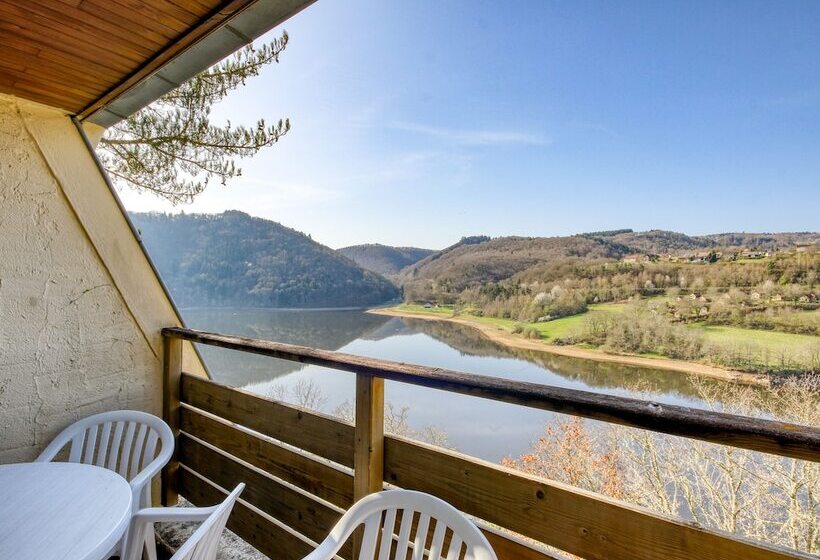 住所  Vacanceole  Le Domaine De Confolant
