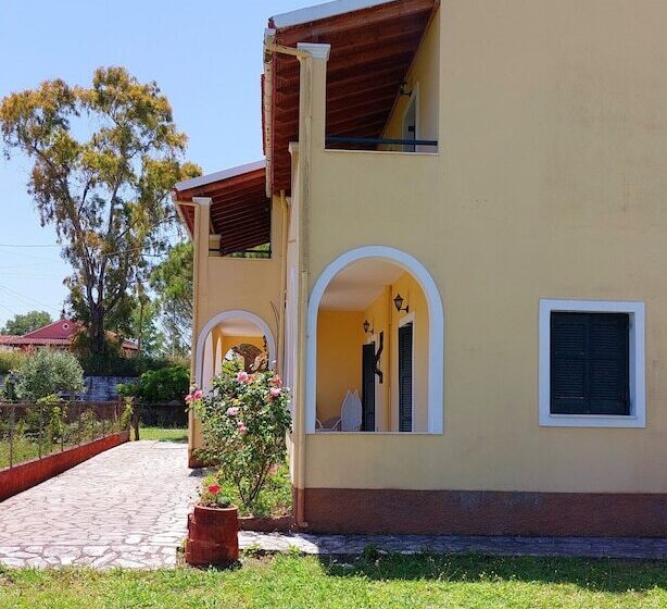 Sausan Apartments