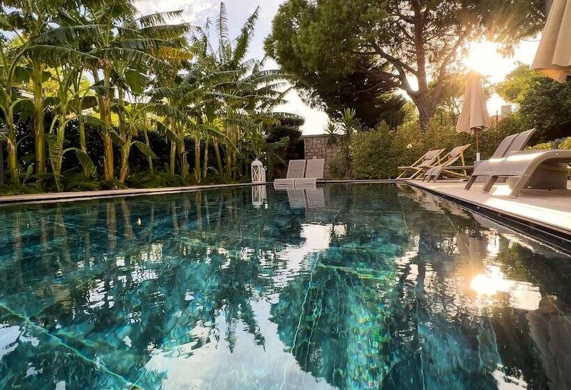Cunda Pi̇er Otel