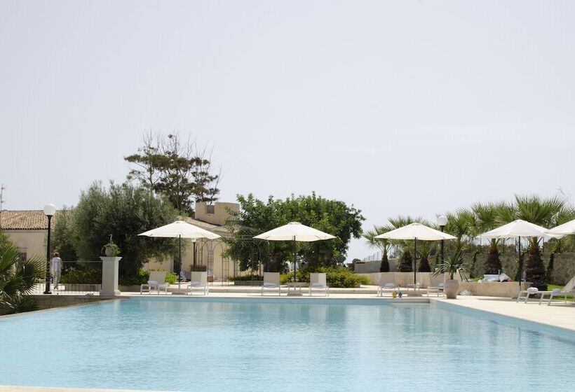 مسافرخانه Borgo Vita Novella
