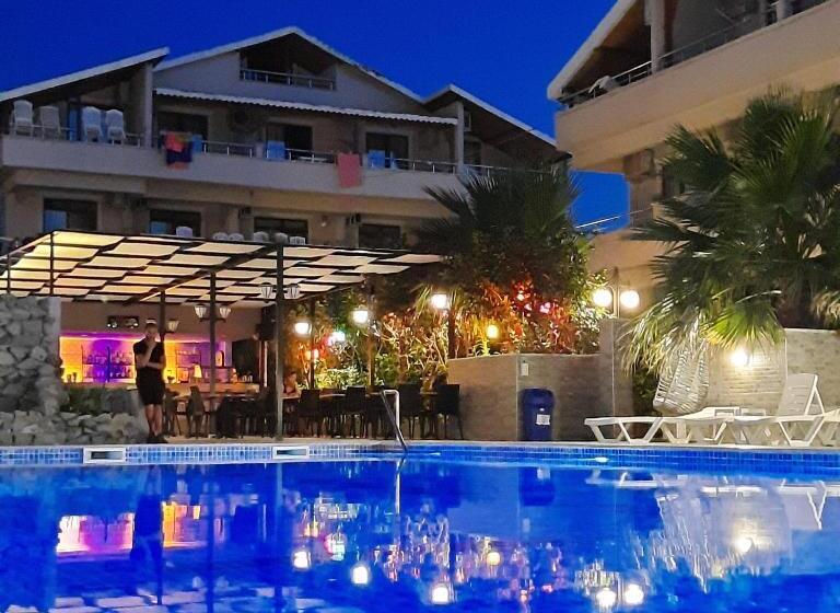 فندق Altinkum Tatil Konakları
